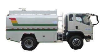 KAMA 4x4 brandweerwagen met brandbluspomp Watertank 4900 l