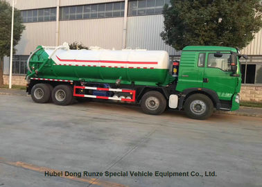 China De Septische Vacuümvrachtwagens van HOWO 8x4, de Vrachtwagen Hoge Capaciteit van de Rioleringsverwijdering leverancier