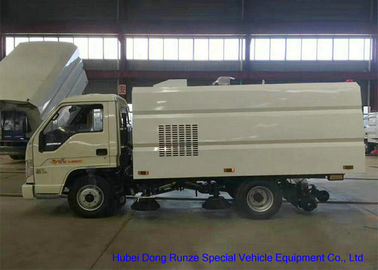 China FORLAND kleine Vacuümweg Vegende Vrachtwagen 1 - 2 Cbm Afval LHD/RHD/4x2/4 X 4 leverancier